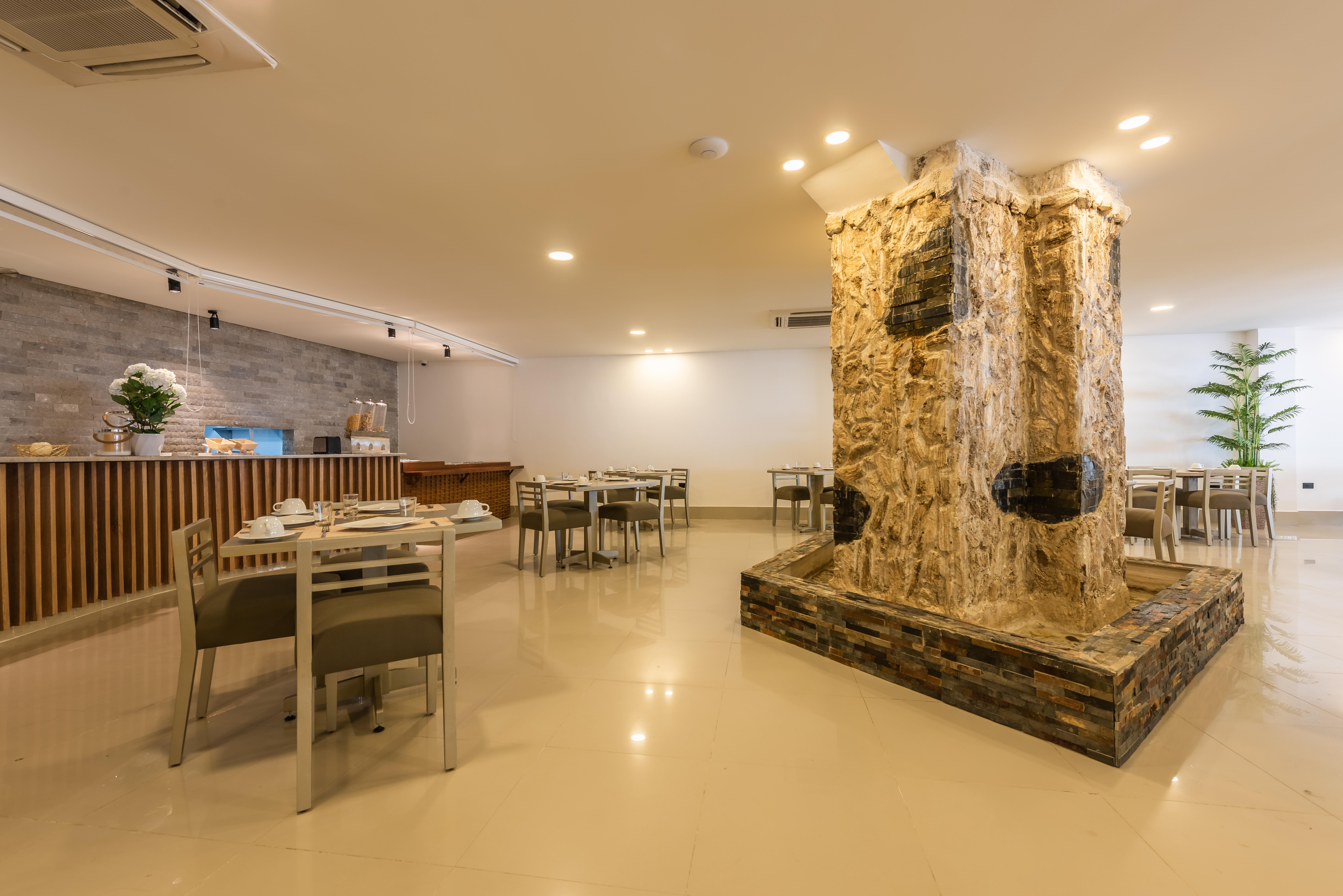 Hotel Regatta Cartagena Exterior photo