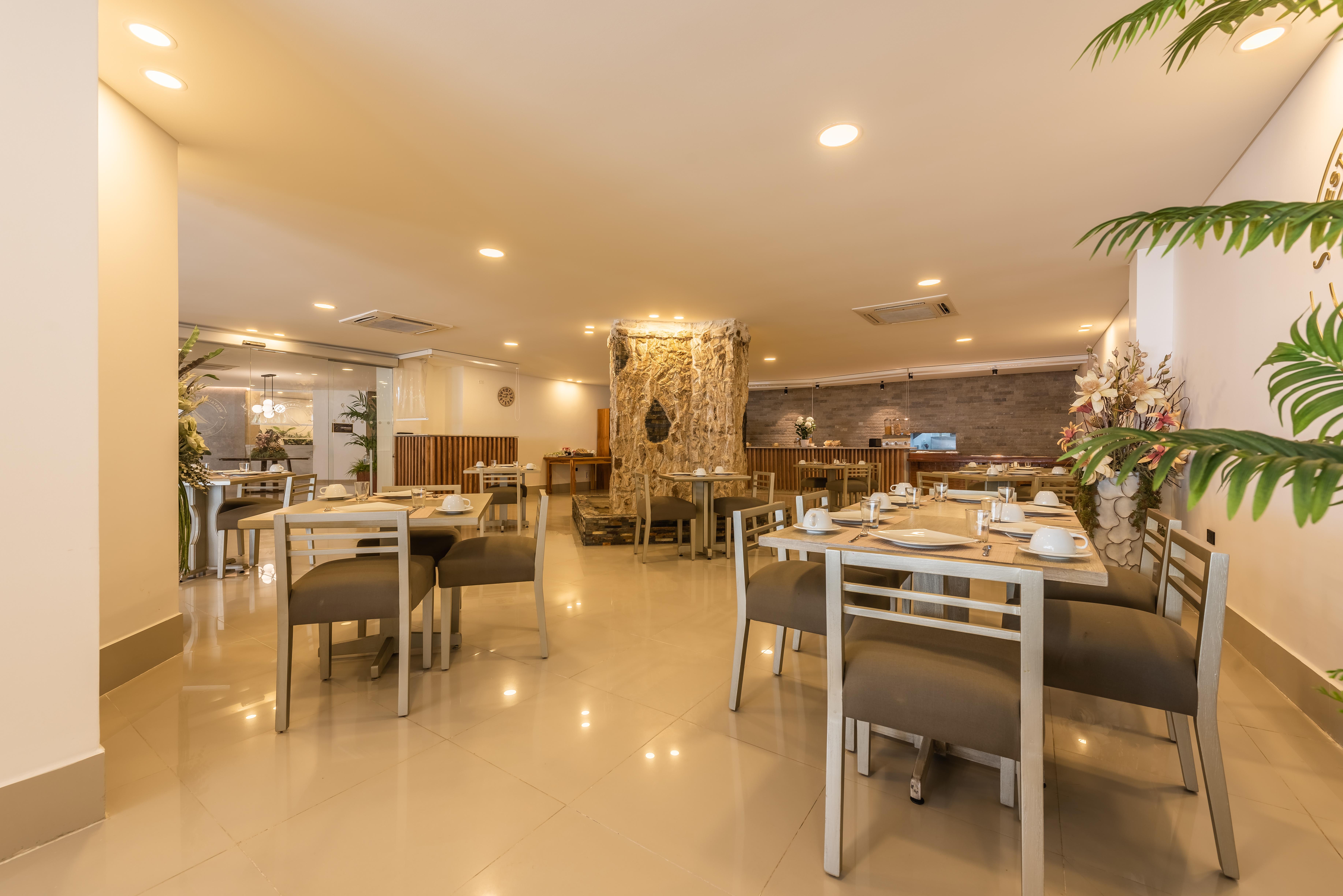 Hotel Regatta Cartagena Exterior photo