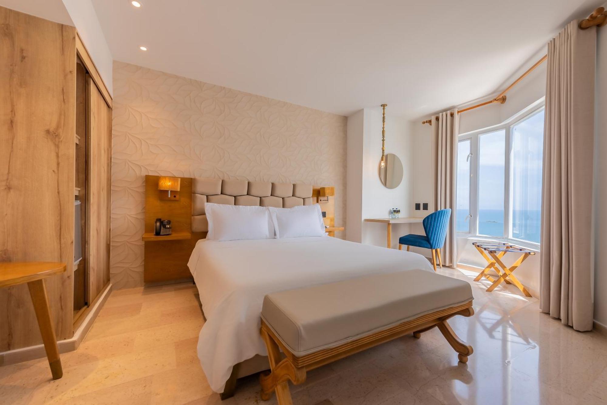 Hotel Regatta Cartagena Exterior photo